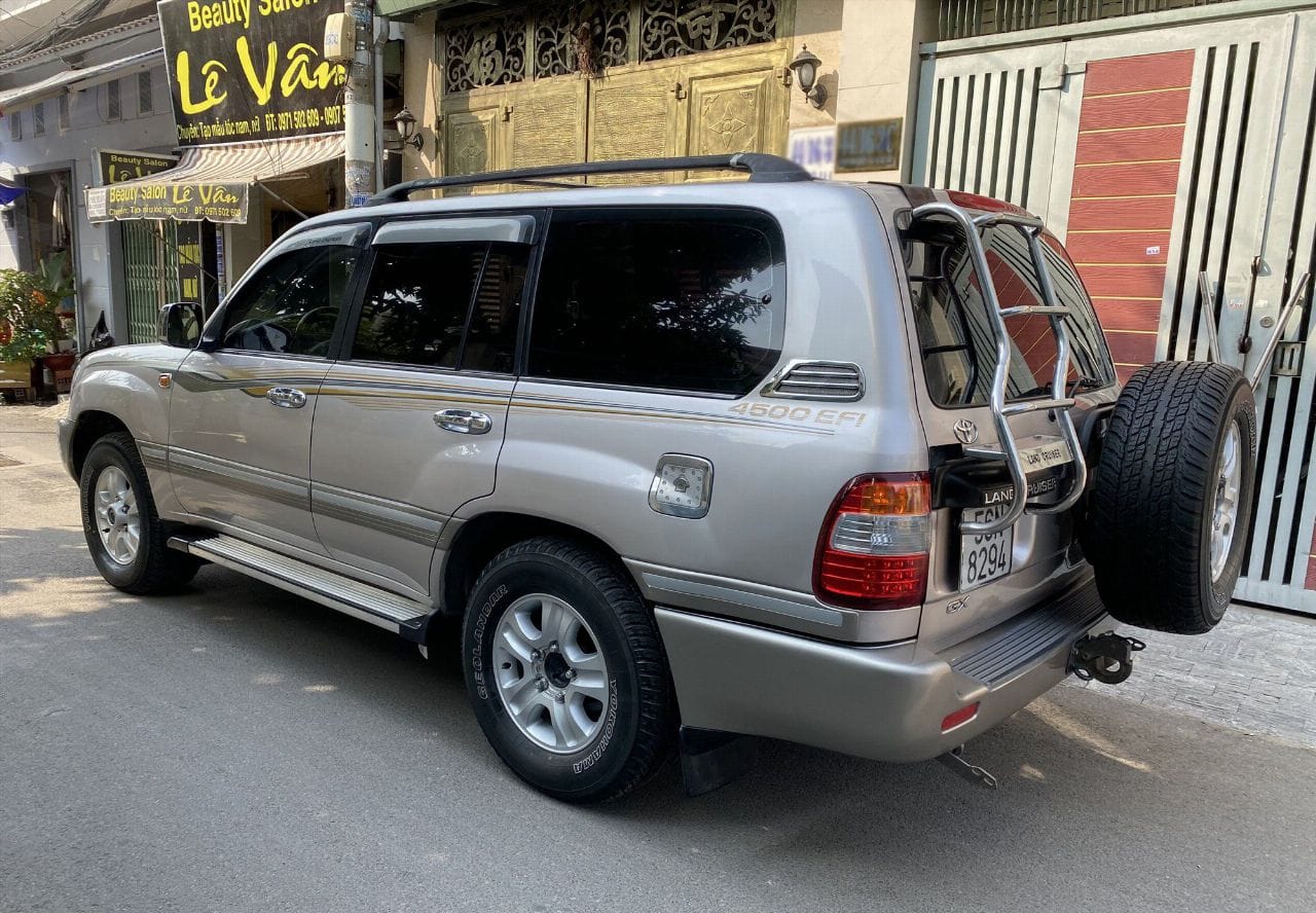 Toyota Land Cruiser 2005 Cũ  41670429363